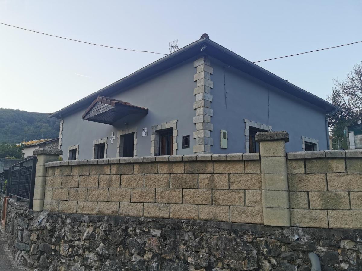Вілла Casa Pando 49 Siones Екстер'єр фото